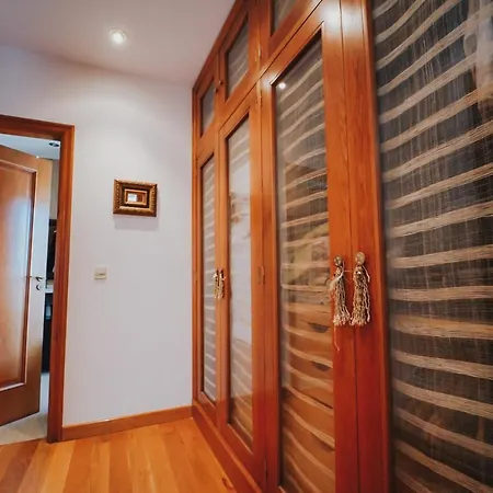 Con Piscina A Pie De Playa