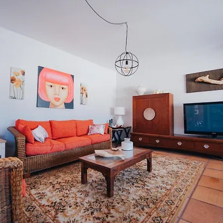 Villa Con Piscina Cerca De La Playa 公寓