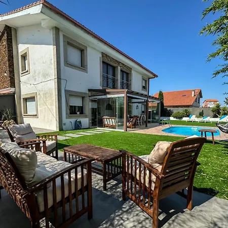 Villa Con Piscina Cerca De La Playa 公寓 *