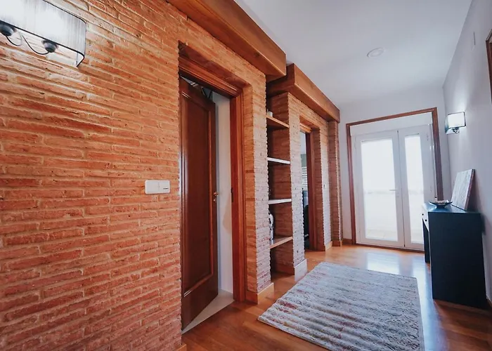 Con Piscina A Pie De Playa *