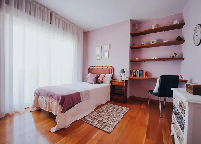 Con Piscina A Pie De Playa